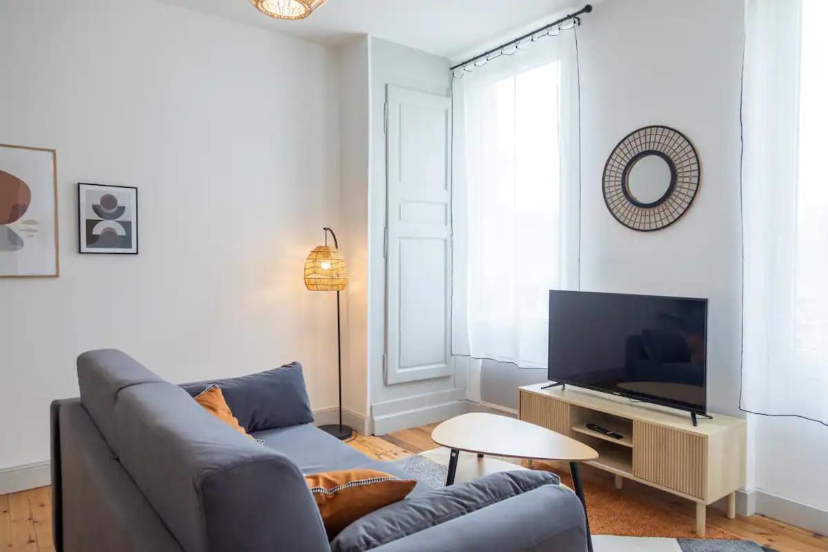 Le Cosy Magnifique T2 Neuf Centre Ville Gare 800 M Ажен Экстерьер фото